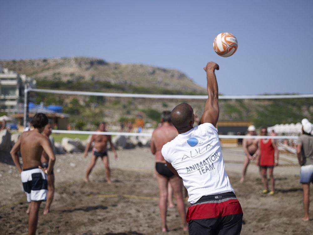 Отель Mitsis Selection Alila Фалираки Экстерьер фото Beach volleyball