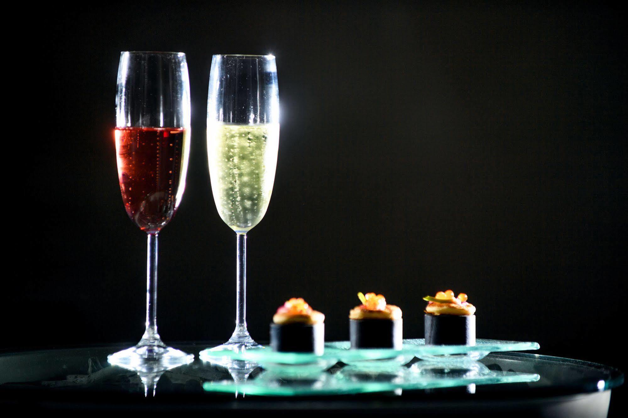 Отель Mitsis Selection Alila Фалираки Экстерьер фото Champagne and sushi