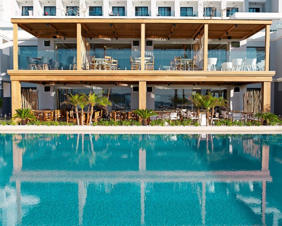 Отель Mitsis Selection Alila Фалираки Экстерьер фото The hotel's pool